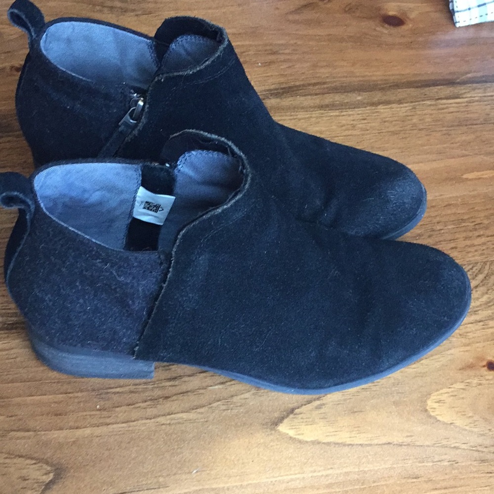 Toms Booties